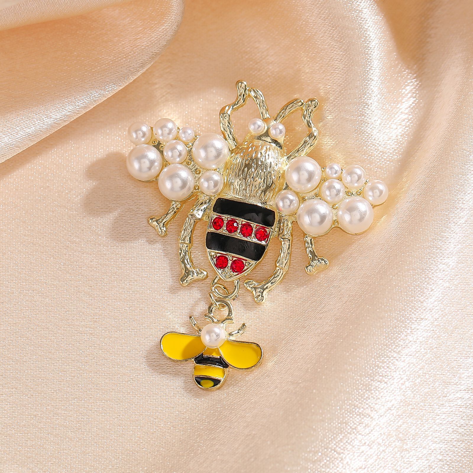 1Pc Vintage Bee Brooch for Wom - Men'S Accessories Trends 2025 reseña y precio