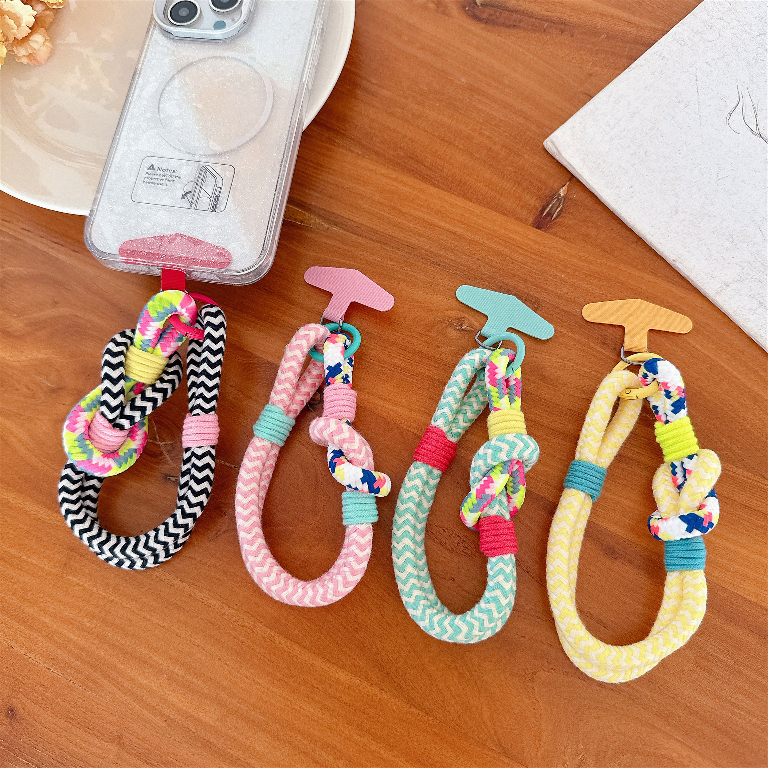 Keychains Contrast Color Key C - Men Keychain Accessories reseña y precio
