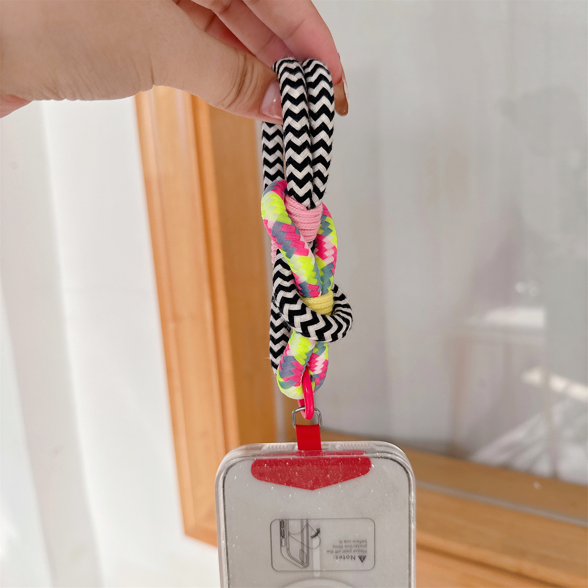 Keychains Contrast Color Key C - Men Keychain Accessories reseña y precio