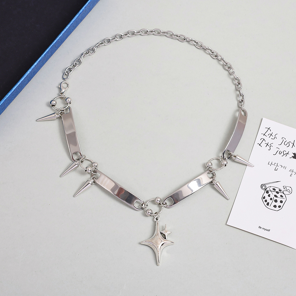 Punk Style Silver Spiked Star  - Men Accessories In Silver reseña y precio