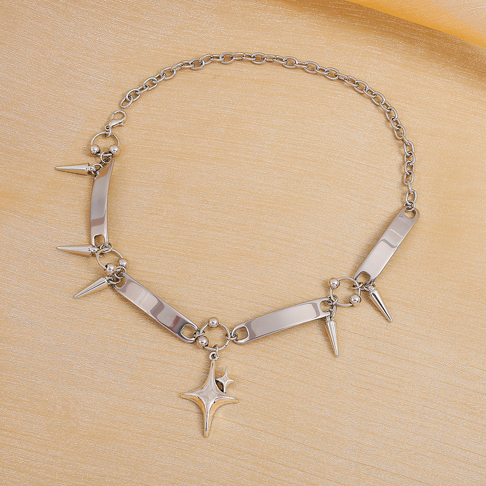 Punk Style Silver Spiked Star  - Men Accessories In Silver reseña y precio