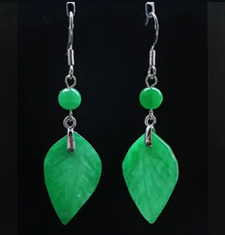 Customized Natural Green Jade  - Men Accessories In Silver reseña y precio