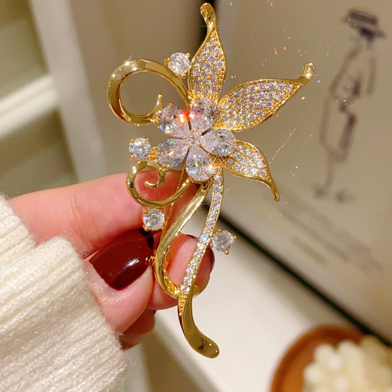1Pc Vibrant Flower Brooch for  - Men'S Accessories Trends 2025 reseña y precio