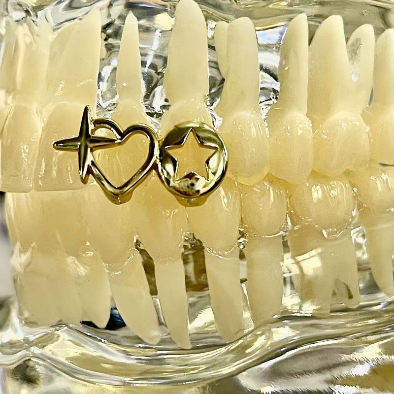 Punk Hip Hop Hollow Heart Teet - Men Accessories In Silver reseña y precio